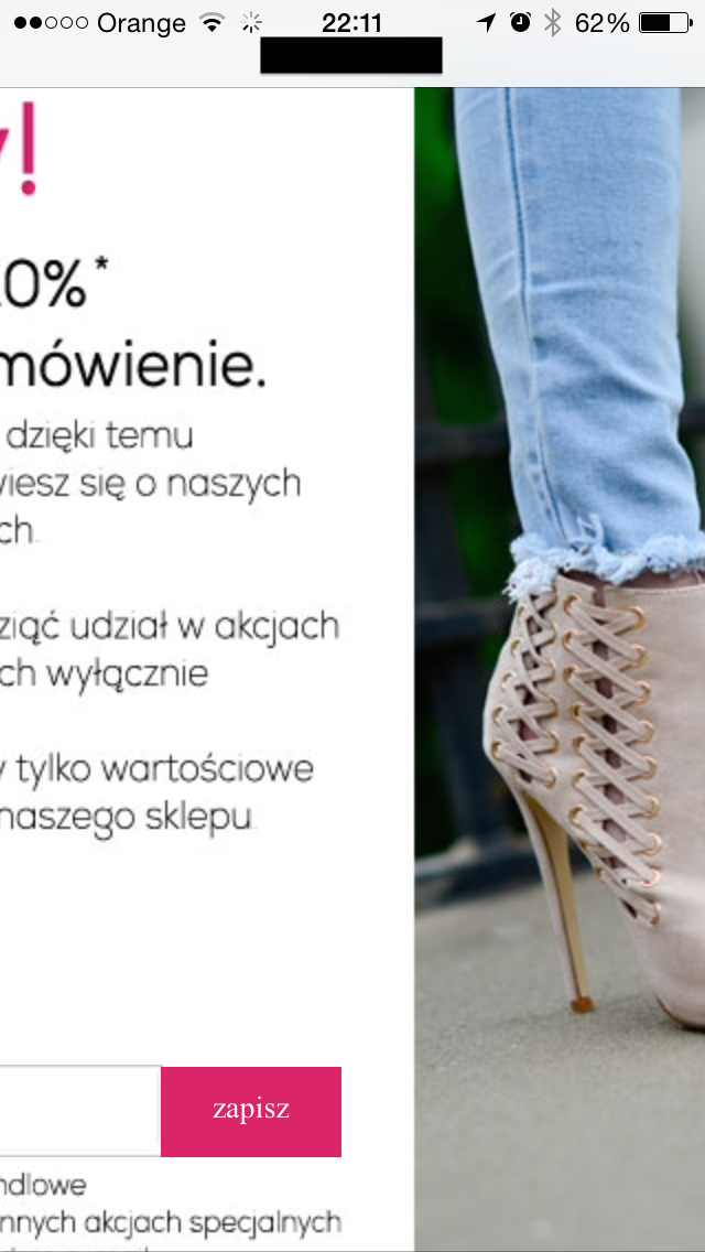 Przykład zepsutej strony poprzez niewłaściwy toplayer.