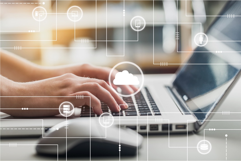 Na czym postawic? swo?j sklep internetowy? Platformy SaaS vs Open Source - poradnik IdoSell Shop