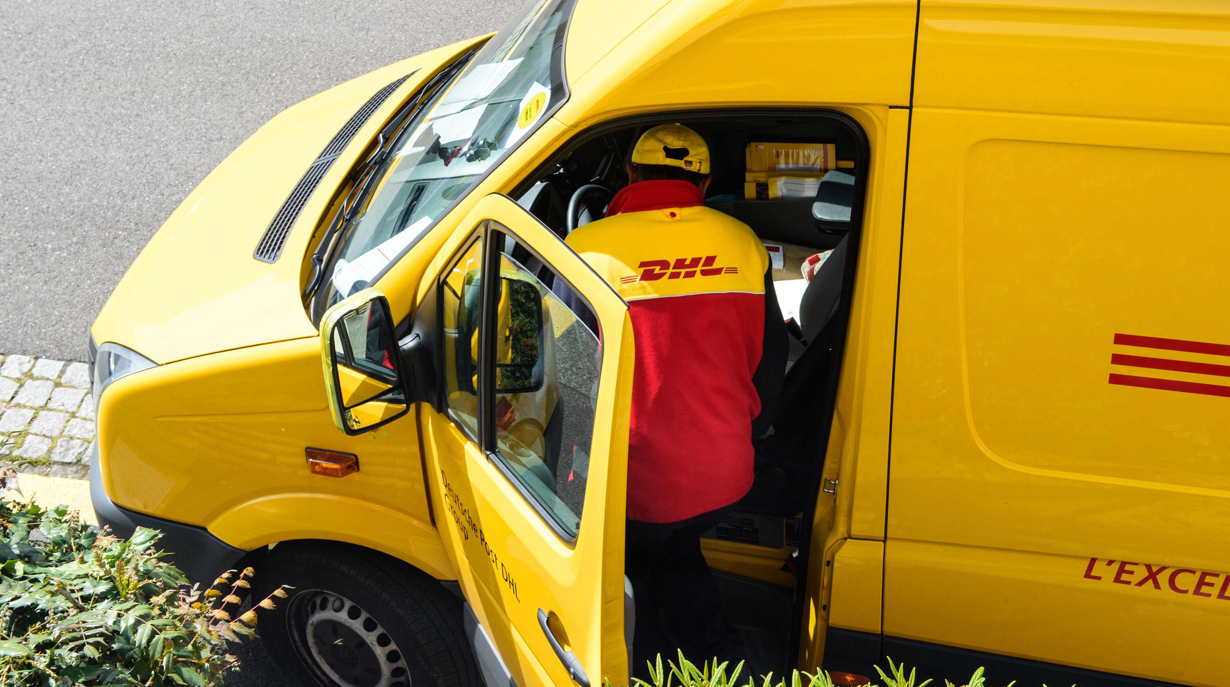 DHL Express - zarządzaj szczytem sezonu